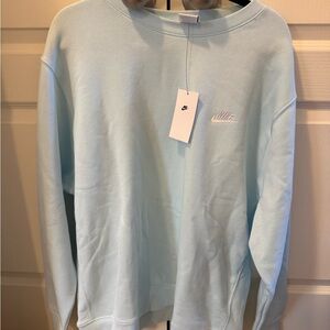 Nike Women’s Crewneck XXL Light Blue